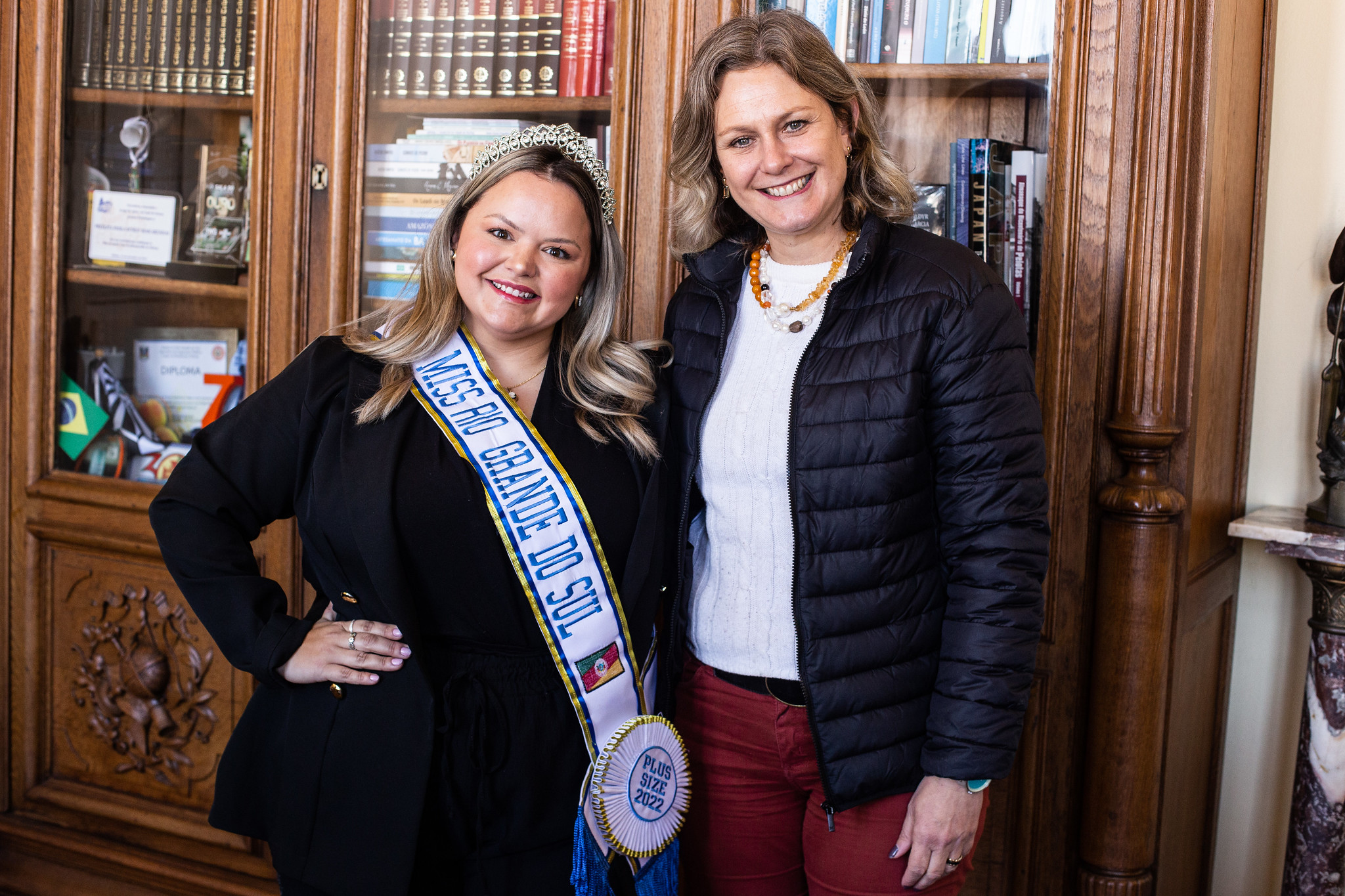 imagem: Paula recebe a Miss Rio Grande do Sul Plus Size