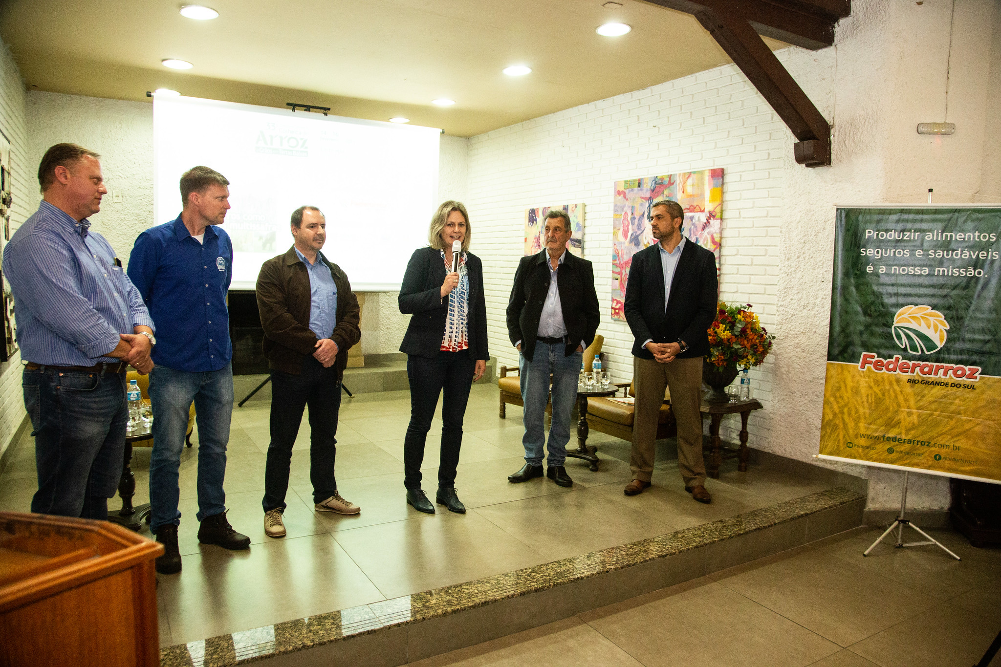 imagem: Paula participa do lançamento da abertura da 33ª Colheita do Arroz