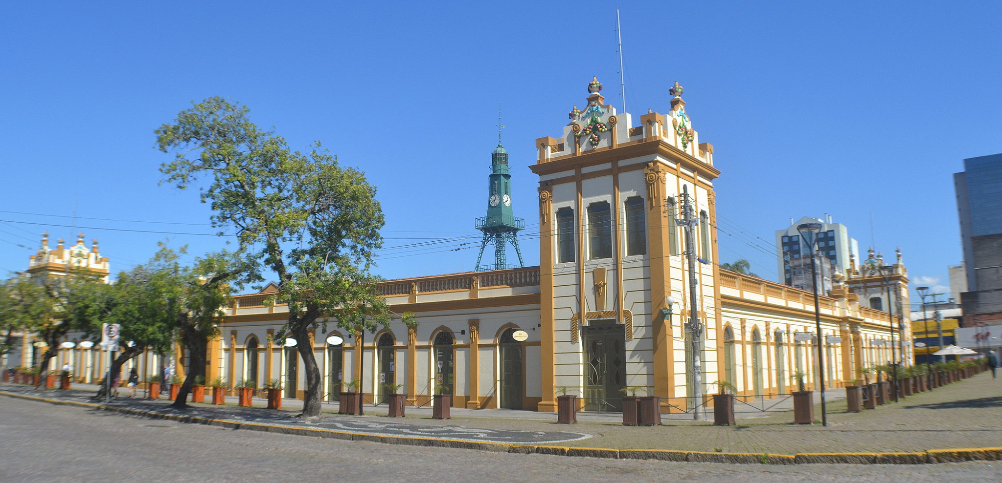 imagem: Centro de Atenção ao Turista (CAT) do Mercado Central de Pelotas terá alteração no seu horário de funcionamento