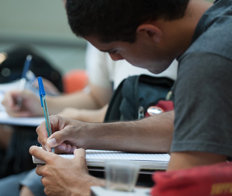 imagem: MEC define prazos de inscrição do Sisu, Prouni e Fies para o primeiro semestre de 2023