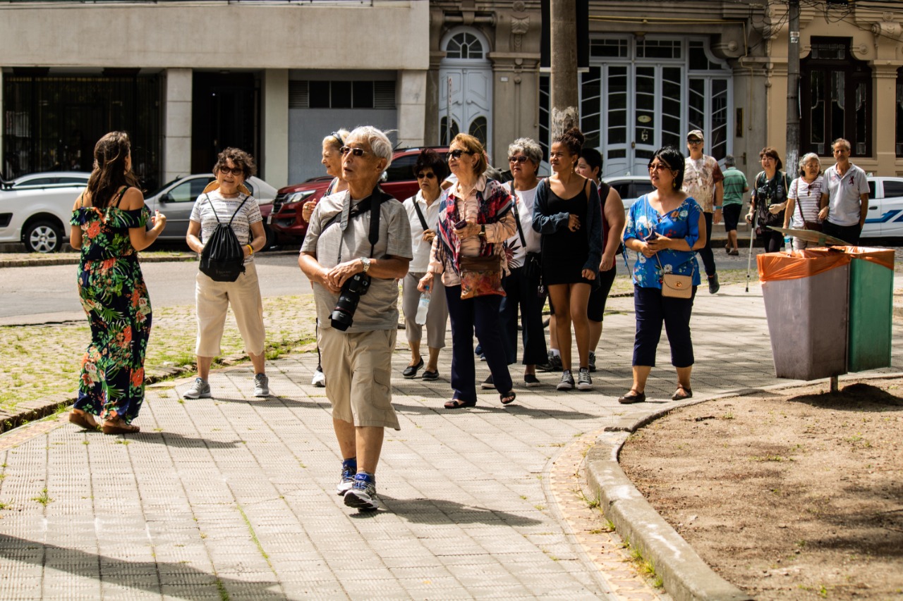 imagem: Dia do Guia de Turismo
